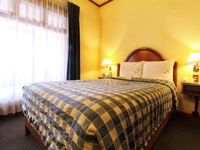 Hotel Lastra Puebla Bagian luar foto