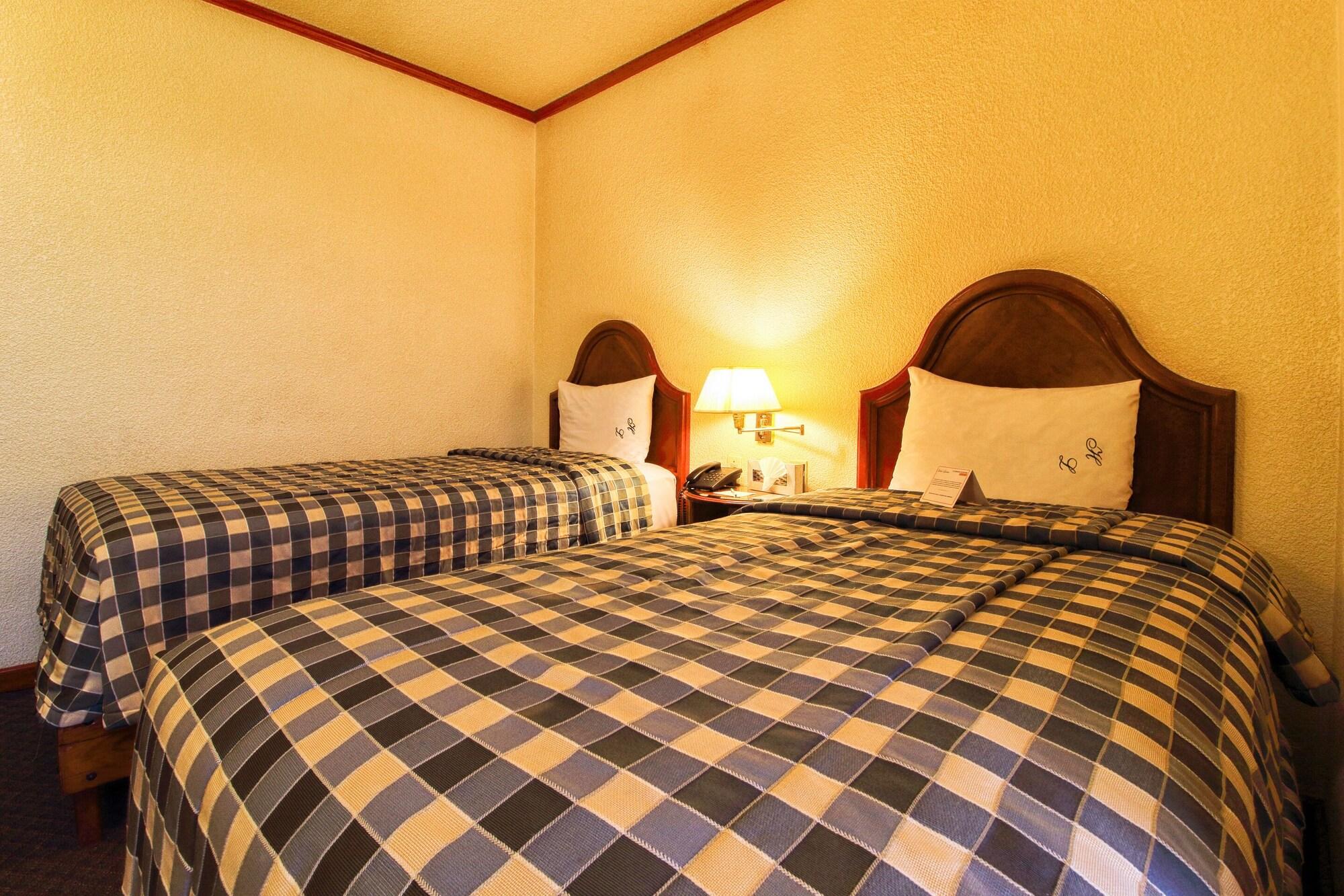 Hotel Lastra Puebla Bagian luar foto